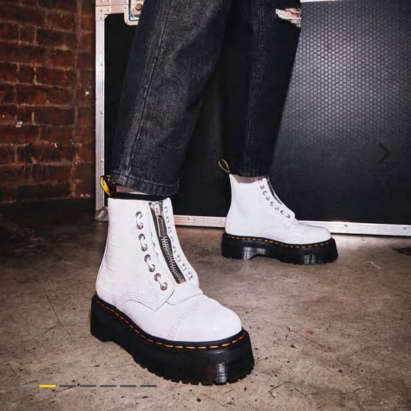 SINCLAIR MILLED NAPPA LEATHER PLATFORM BOOTS - Picture 12 of 13